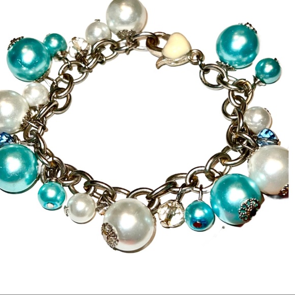 Private Label Jewelry - Silver & Pastel Teal & White Pearls Chain Link Bracelet